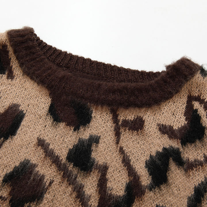 oversize leopard pattern sweater